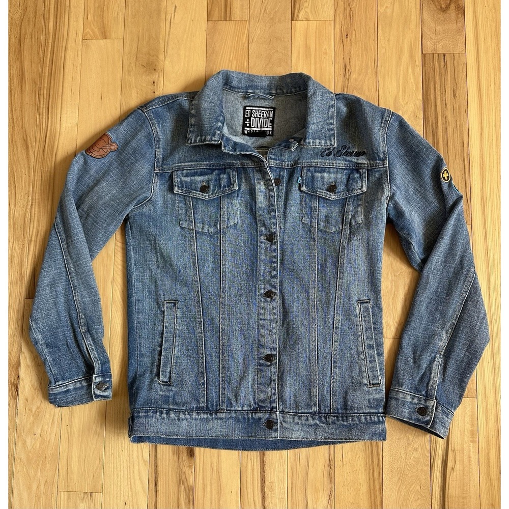 Ed Sheeran 2017 Divide Tour Jacket Size Small Blue Denim Jean Jacket Patches